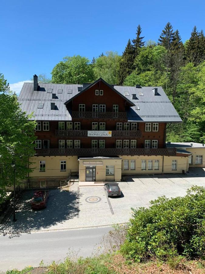 米迪格兹 Sloneczna酒店 外观 照片