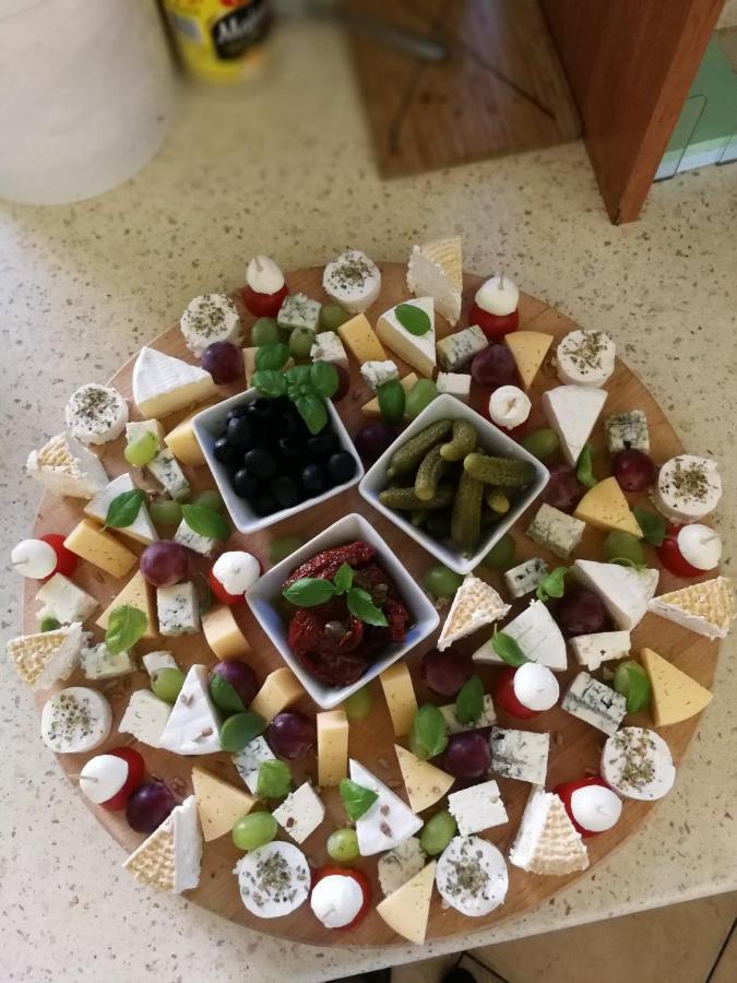米迪格兹 Sloneczna酒店 外观 照片
